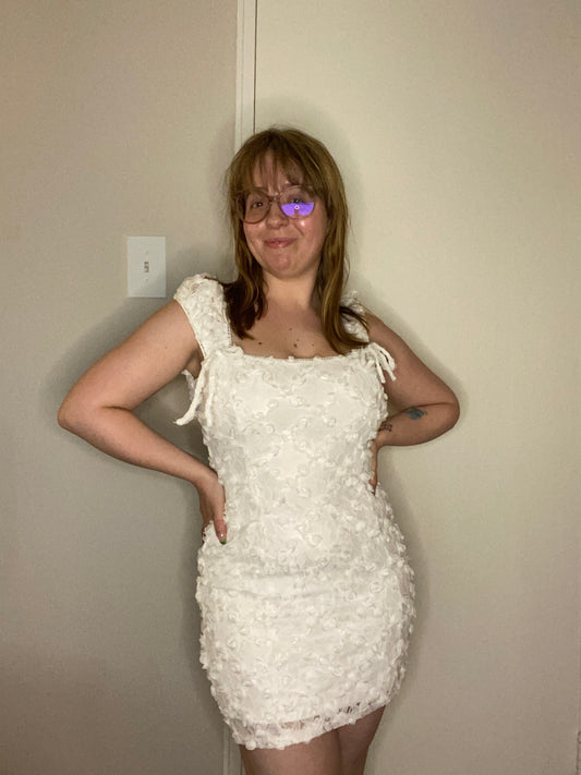 Lace & Grace Mini